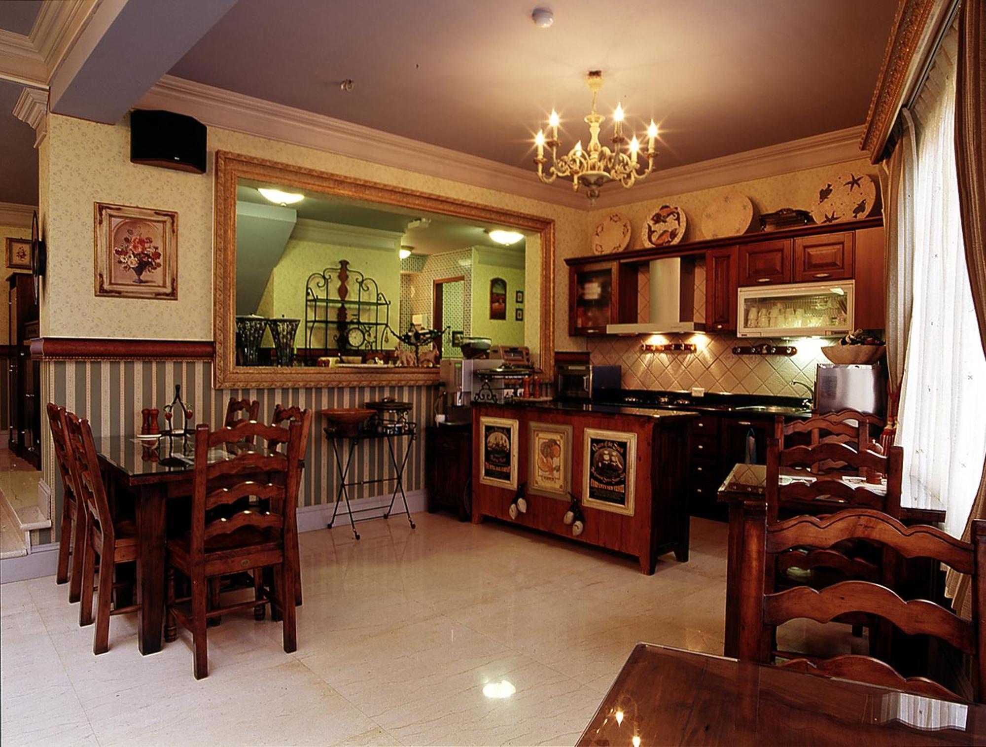 Shangrila Music Villa Nhân Ái Ngoại thất bức ảnh