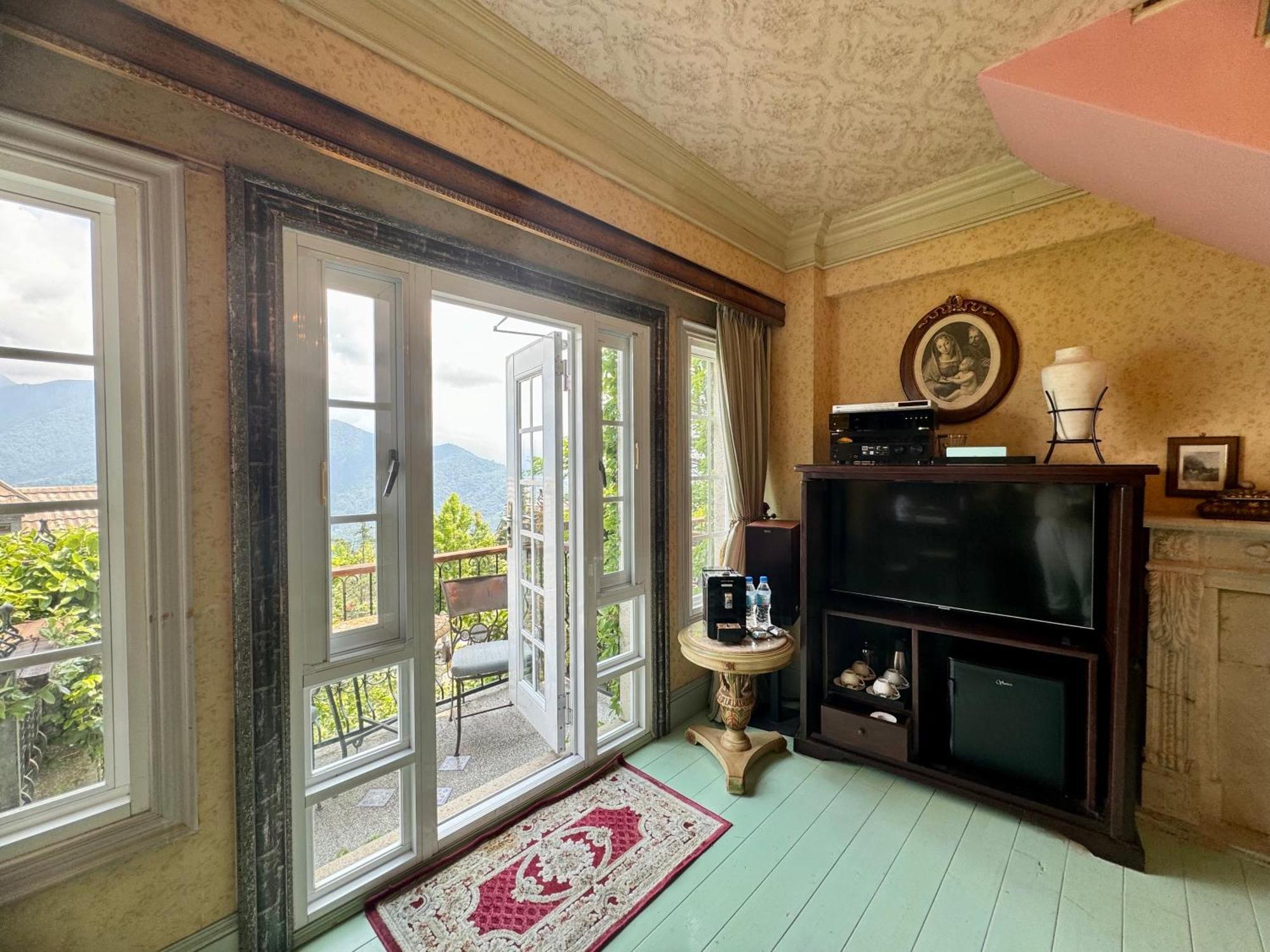 Shangrila Music Villa Nhân Ái Ngoại thất bức ảnh